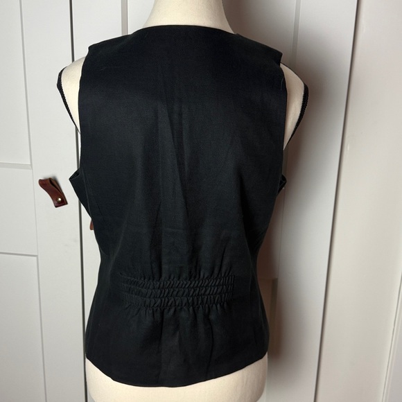 CUPIO button down ruffle accent vest black size medium - Picture 3 of 8
